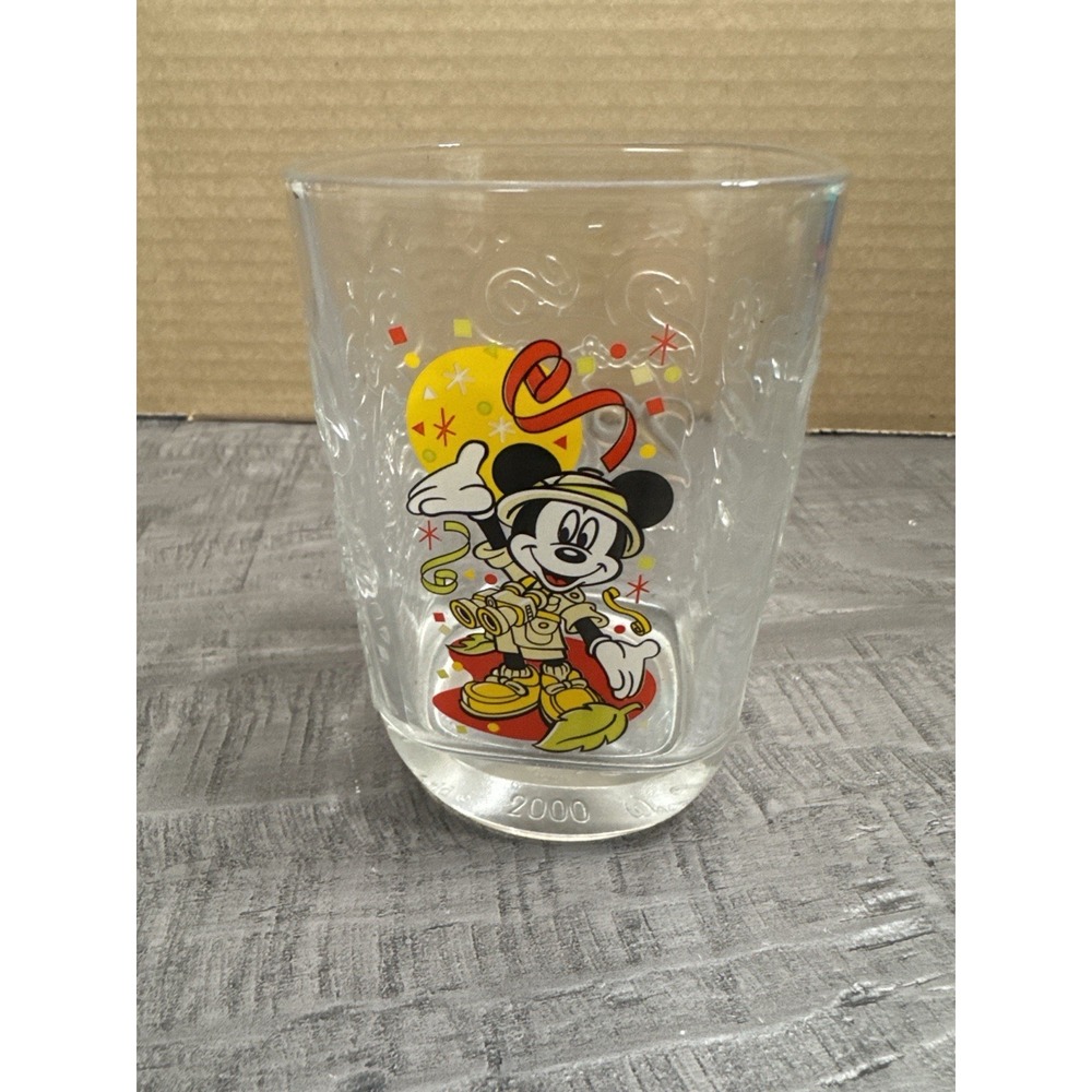 McDonald's Mickey Mouse Safari Animal Kingdom Glass 2000 Walt Disney World Cup